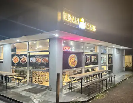 About Us Restaurant Image
